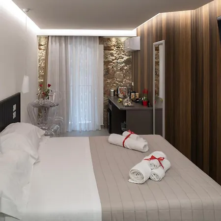 Charming Ταορμίνα