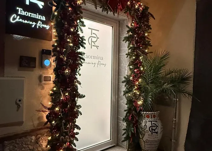 Casa de hóspedes Charming 3*