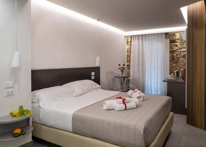 Charming 3* Taormina